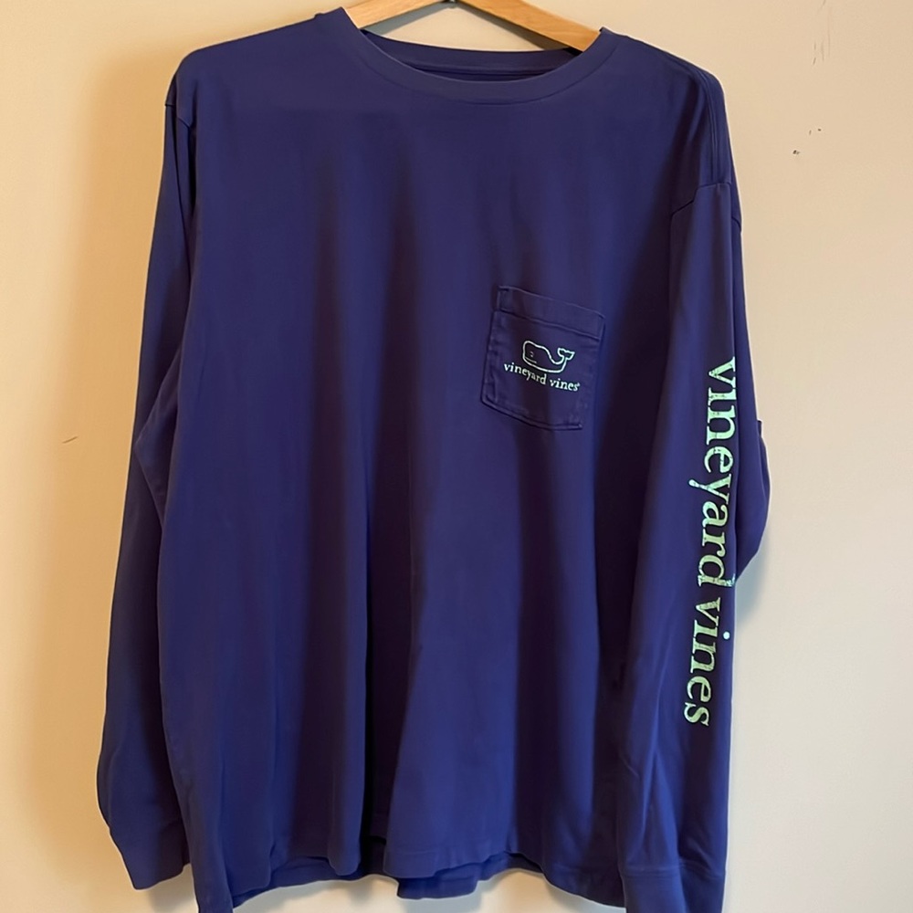 Vineyard Vines long sleeve Tee